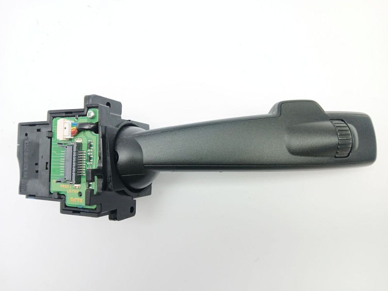 Recambio de mando intermitentes para volvo v60 i cross country (157) d4 polestar awd referencia OEM IAM 31456045  