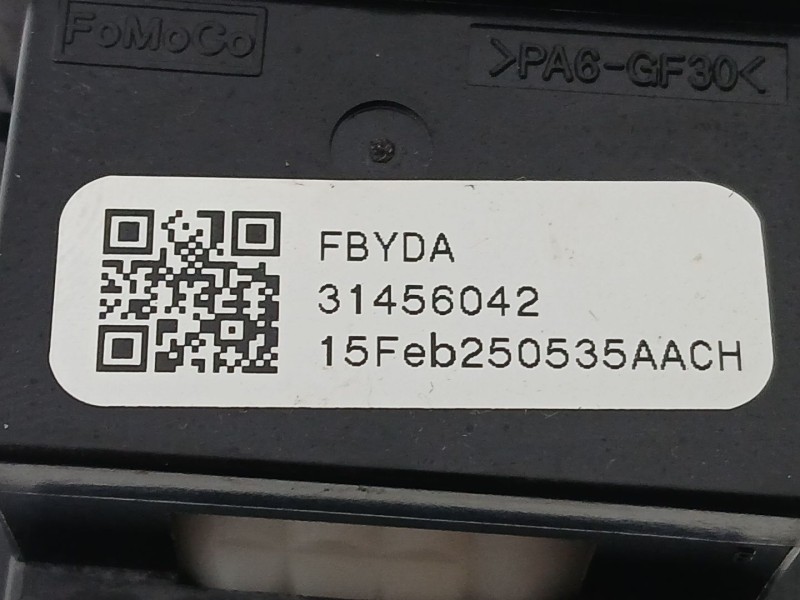 Recambio de mando limpia para volvo v60 i cross country (157) d4 polestar awd referencia OEM IAM 31456042  
