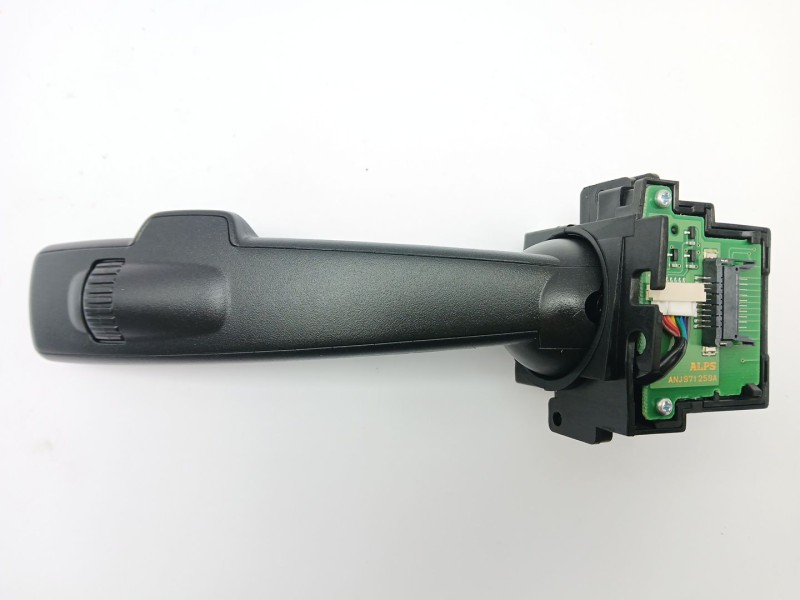 Recambio de mando limpia para volvo v60 i cross country (157) d4 polestar awd referencia OEM IAM 31456042  