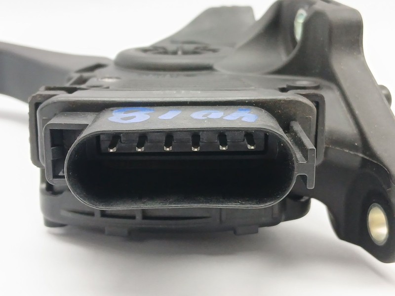 Recambio de potenciometro pedal para volvo v60 i cross country (157) d4 polestar awd referencia OEM IAM 31329062  6PV01083416