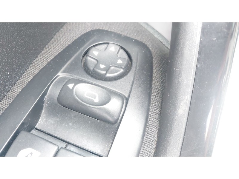 peugeot 208 i (ca_, cc_) del año 2016