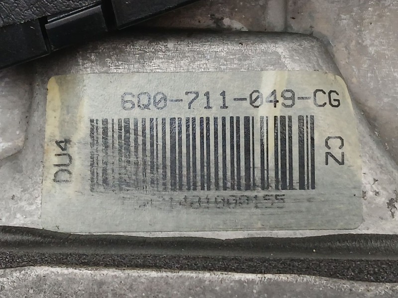 Recambio de palanca cambio para volkswagen polo (6r1) advance referencia OEM IAM 6Q0711049CG 6Q0711265AL 6Q0711266AC
