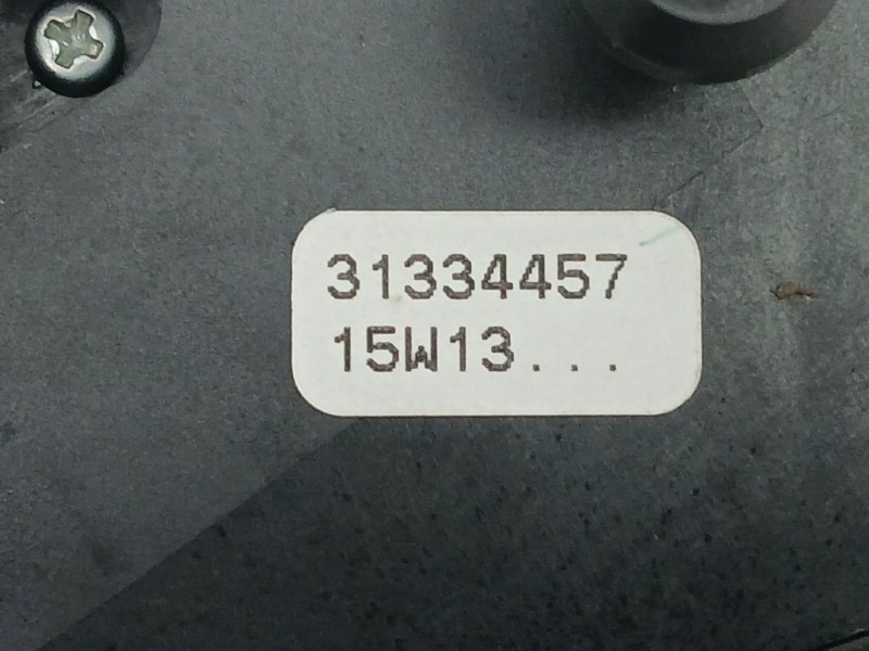 Recambio de mando volante para volvo v60 i cross country (157) d4 polestar awd referencia OEM IAM 31334457  31334463