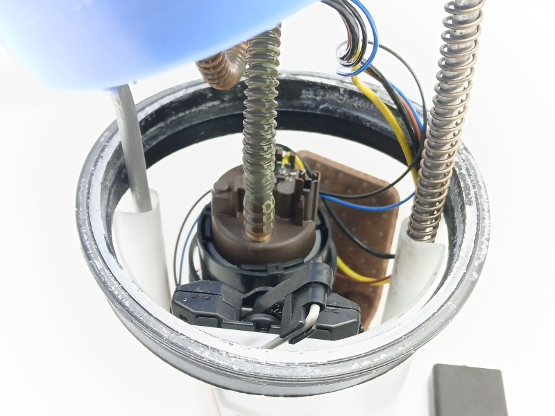 Recambio de bomba combustible para volkswagen polo (6r1) advance referencia OEM IAM 6R0919051G  A2C53436807