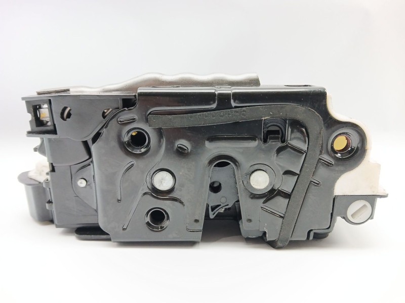 Recambio de cerradura puerta trasera izquierda para volkswagen polo (6r1) advance referencia OEM IAM 6R4839015  