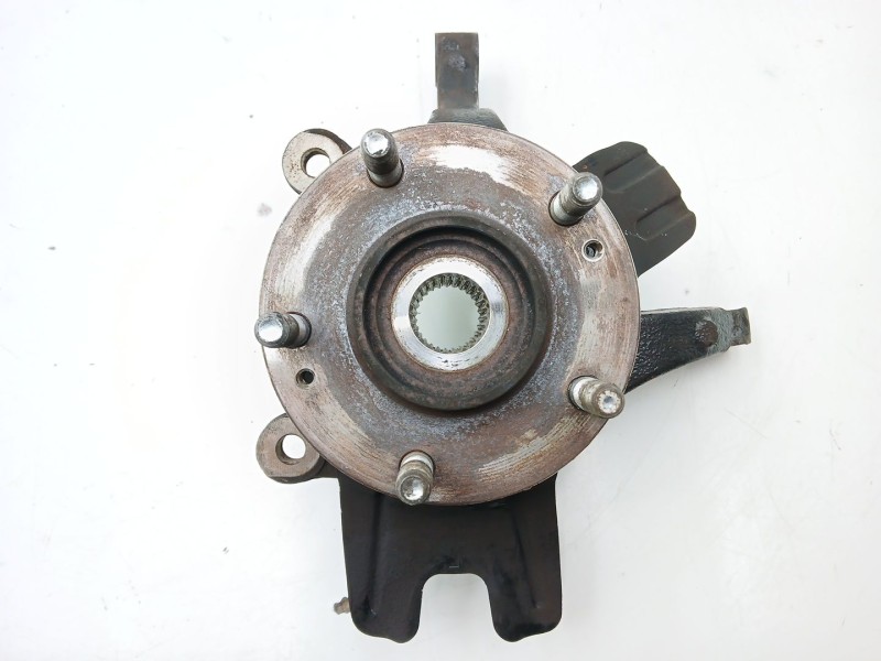 Recambio de mangueta delantera izquierda para kia carens iv 1.7 crdi referencia OEM IAM 51715A4500  