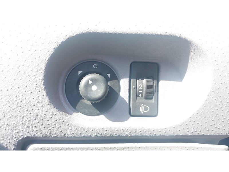 citroën c3 pluriel (hb_) del año 2004