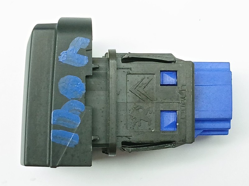 Recambio de warning para peugeot 2008 i (cu_) 1.6 bluehdi 100 referencia OEM IAM 96750916ZD  