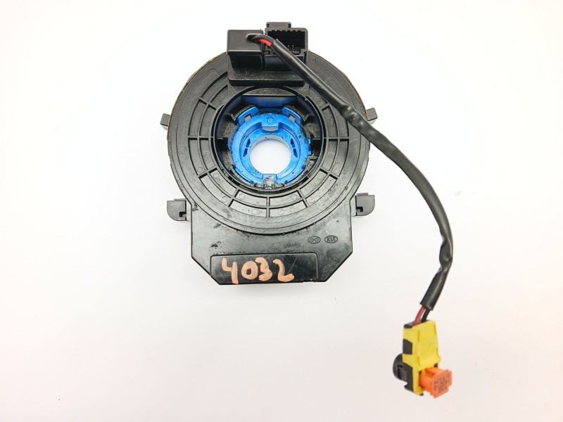 Recambio de anillo airbag para kia carens iv 1.7 crdi referencia OEM IAM 93490A4110  