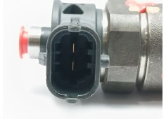 Recambio de inyector para kia carens iv 1.7 crdi referencia OEM IAM 338002A610  0445110589 2