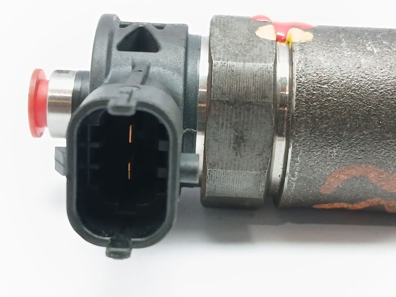 Recambio de inyector para kia carens iv 1.7 crdi referencia OEM IAM 338002A610  0445110589