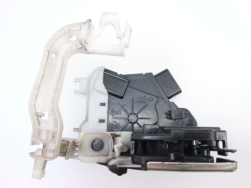 Recambio de cerradura puerta delantera derecha para kia carens iv 1.7 crdi referencia OEM IAM 81320A4010  