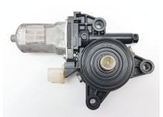Recambio de motor elevalunas delantero derecho para kia carens iv 1.7 crdi referencia OEM IAM 82460A4000  DH2621005480