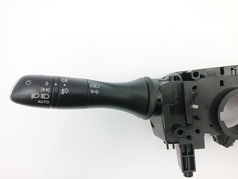 Recambio de mando multifuncion para renault kadjar (ha_, hl_) 1.6 dci 130 referencia OEM IAM 255678341R  