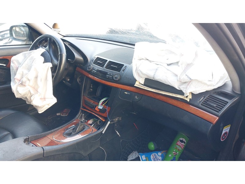 mercedes-benz clase e (w211) del año 2006