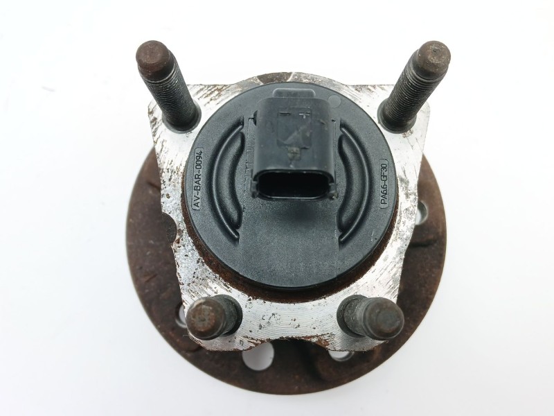 Recambio de buje para opel meriva b monospace (s10) 1.4 (75) referencia OEM IAM 93178626  