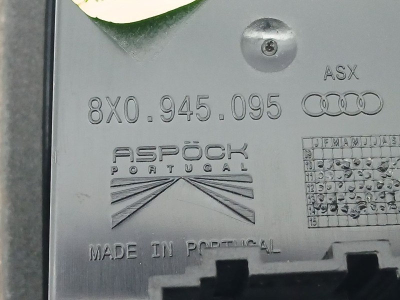 Recambio de luz interior para audi a1 (8x1, 8xk) 1.6 tdi referencia OEM IAM 8X0945095  