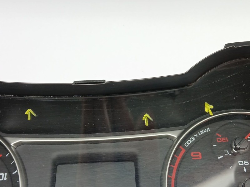 Recambio de cuadro instrumentos para audi a1 (8x1, 8xk) 1.6 tdi referencia OEM IAM 8X0920930P  