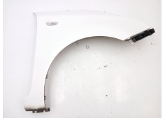 Recambio de aleta delantera derecha para kia carens iv 1.7 crdi referencia OEM IAM 66321A4100  