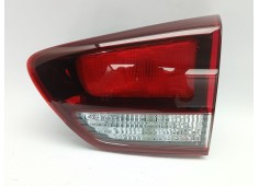 Recambio de piloto trasero derecho interior para kia carens iv 1.7 crdi referencia OEM IAM 92404A4500  92404A4