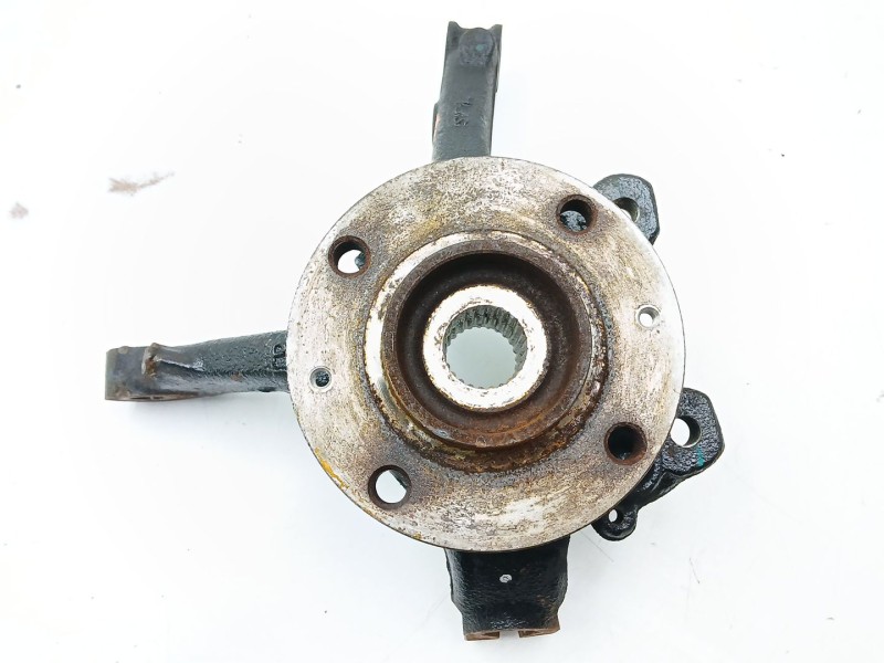 Recambio de mangueta delantera derecha para opel corsa f elegance referencia OEM IAM 9826877980  