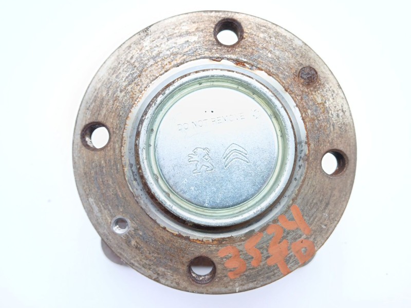 Recambio de buje para opel corsa f elegance referencia OEM IAM 9822540080  