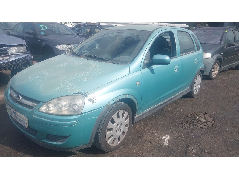 opel corsa c (x01) del año 2004