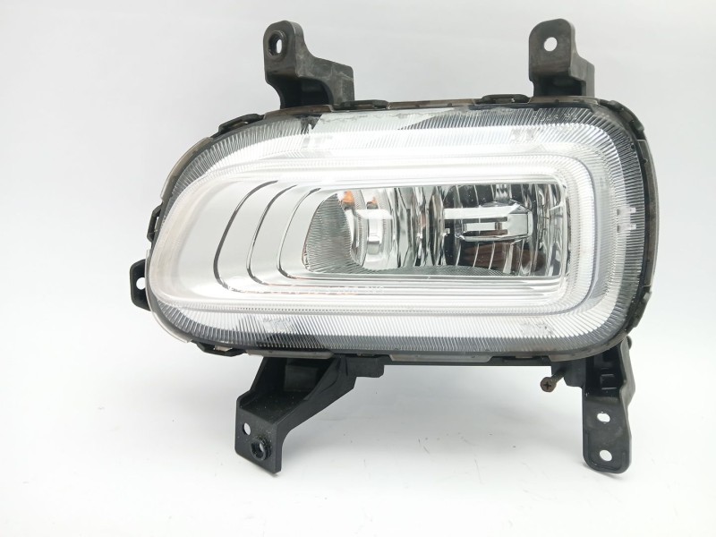 Recambio de faro antiniebla derecho para kia carens iv 1.7 crdi referencia OEM IAM 92202A4500  