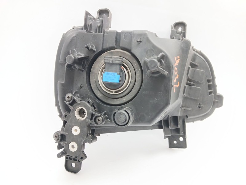 Recambio de faro antiniebla derecho para kia carens iv 1.7 crdi referencia OEM IAM 92202A4500  