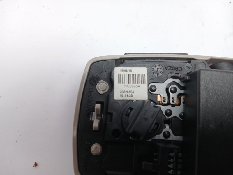Recambio de luz interior para volvo v60 i cross country (157) d4 polestar awd referencia OEM IAM 39826654  