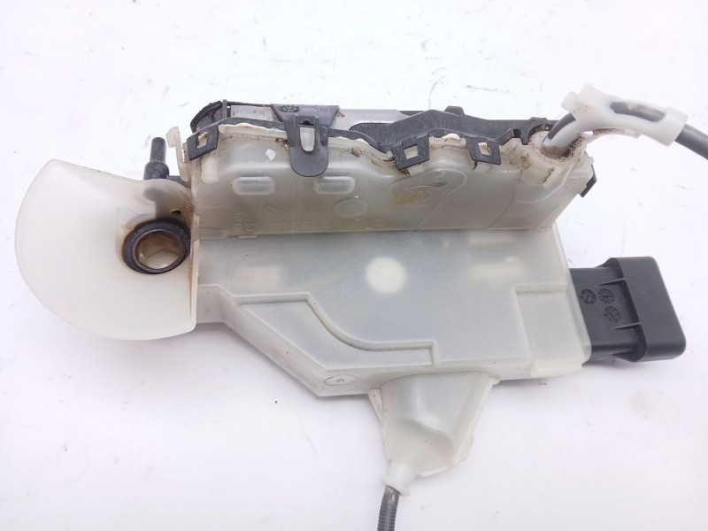 Recambio de cerradura puerta delantera izquierda para opel corsa f elegance referencia OEM IAM 292850  