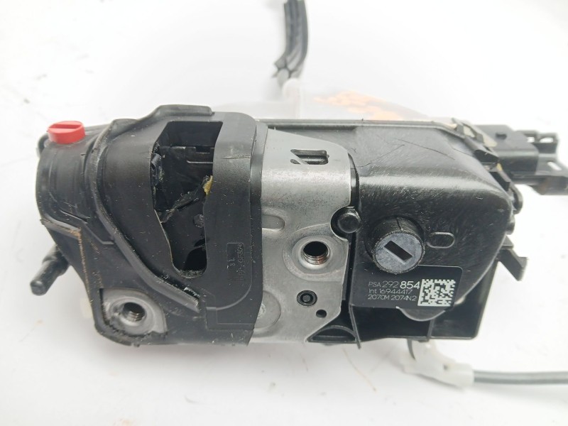 Recambio de cerradura puerta trasera izquierda para opel corsa f elegance referencia OEM IAM 292854  