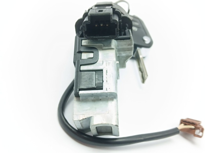 Recambio de conmutador de arranque para opel corsa f elegance referencia OEM IAM 9673257480  