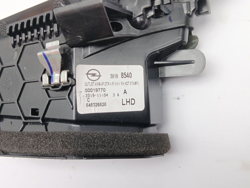 Recambio de rejilla aireadora para opel corsa f elegance referencia OEM IAM 545326626  