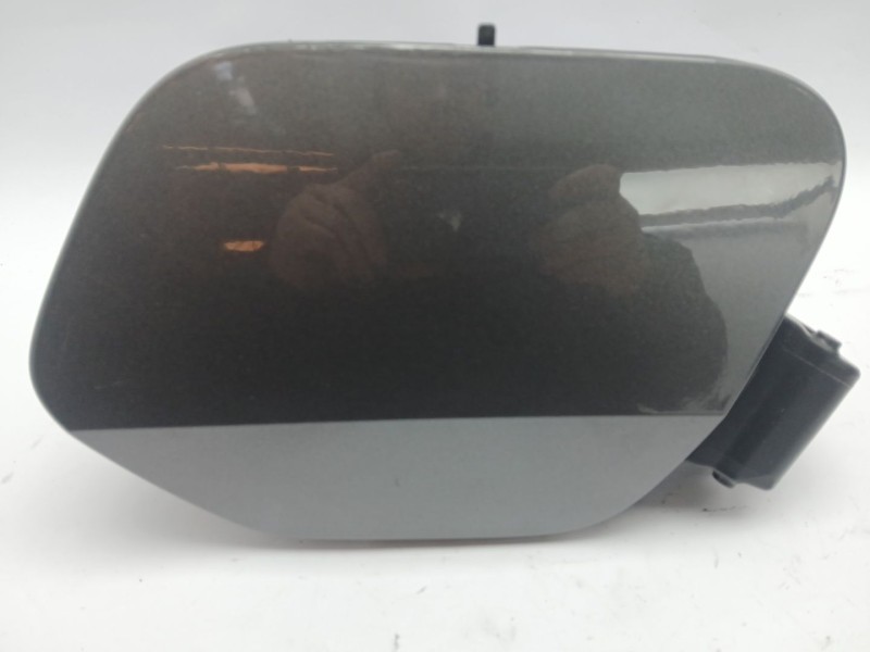 Recambio de tapa exterior combustible para opel corsa f elegance referencia OEM IAM 39167574  