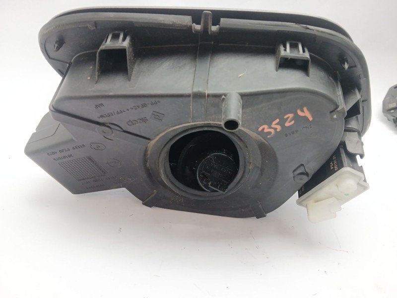 Recambio de tapa exterior combustible para opel corsa f elegance referencia OEM IAM 39167574  