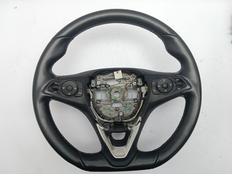 Recambio de volante para opel corsa f elegance referencia OEM IAM 39196701  