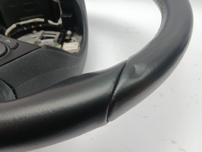 Recambio de volante para opel corsa f elegance referencia OEM IAM 39196701  