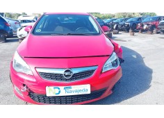 opel astra j (p10) del año 2011