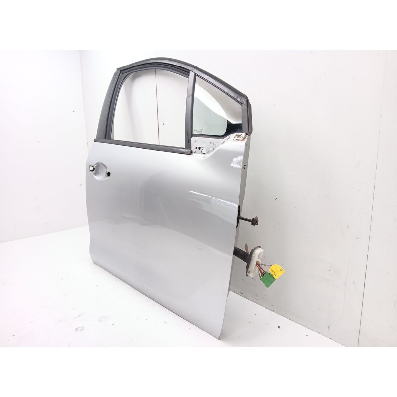 Recambio de puerta delantera derecha para peugeot 208 i (ca_, cc_) 1.2 vti 82 referencia OEM IAM 9673558480  