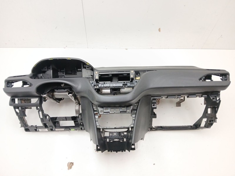 Recambio de salpicadero para peugeot 208 i (ca_, cc_) 1.2 vti 82 referencia OEM IAM 96746579ZD  