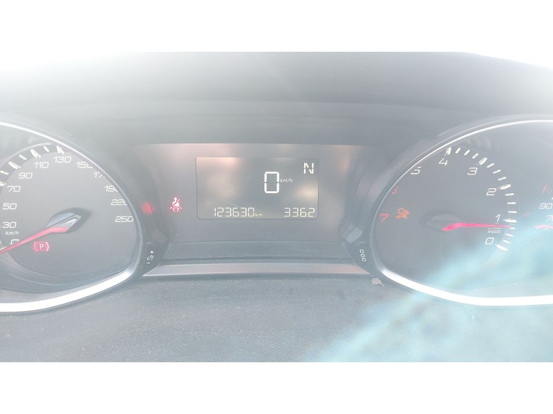 peugeot 308 ii (lb_, lp_, lw_, lh_, l3_) del año 2017