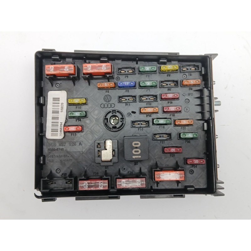 Recambio de caja reles / fusibles para volkswagen passat cc 2.0 tdi 177 cv/ 130 kw referencia OEM IAM 3C0937125A  