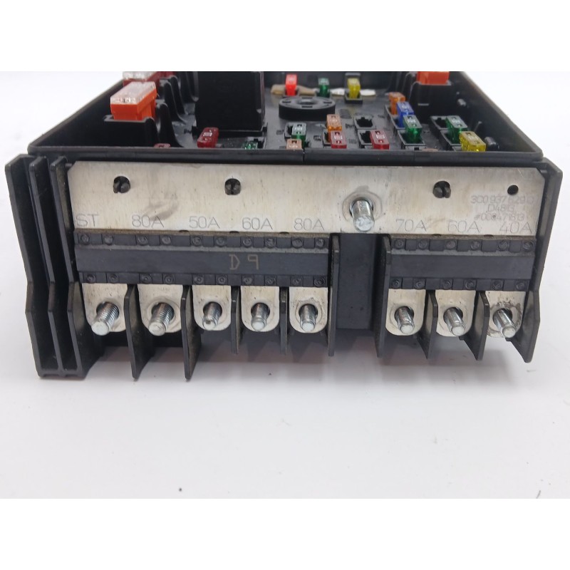 Recambio de caja reles / fusibles para volkswagen passat cc 2.0 tdi 177 cv/ 130 kw referencia OEM IAM 3C0937125A  