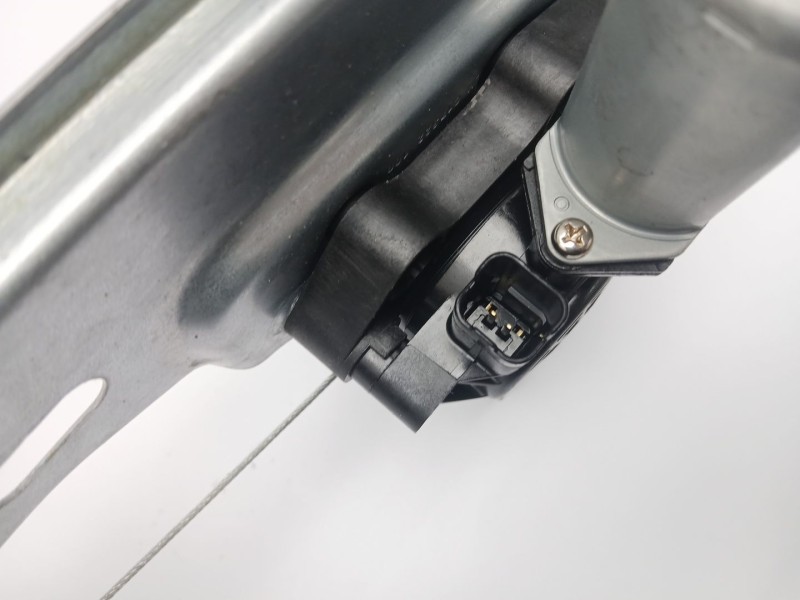 Recambio de elevalunas trasero izquierdo para renault kadjar (ha_, hl_) 1.6 dci 130 referencia OEM IAM 827014EA0A  