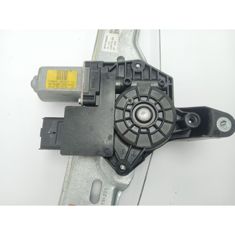 Recambio de elevalunas delantero izquierdo para renault kadjar (ha_, hl_) 1.6 dci 130 referencia OEM IAM 807218884R  C21970100