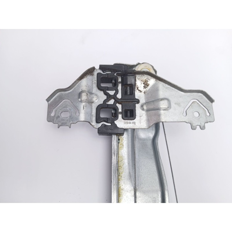 Recambio de elevalunas delantero izquierdo para renault kadjar (ha_, hl_) 1.6 dci 130 referencia OEM IAM 807218884R  C21970100