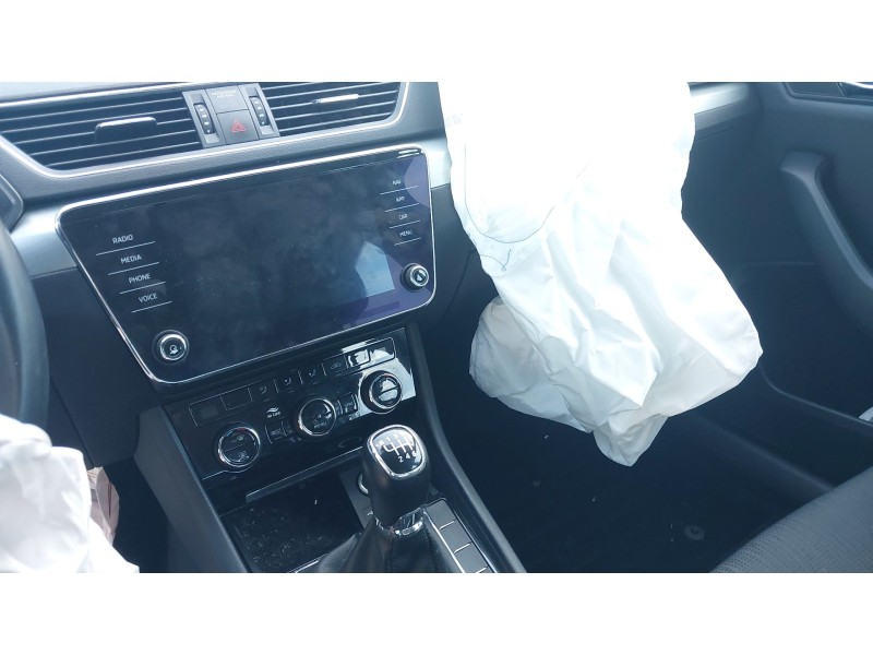 skoda superb iii (3v3) del año 2018