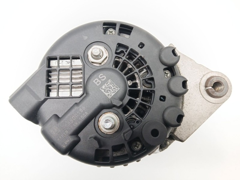 Recambio de alternador para opel astra j (p10) 1.7 cdti (68) referencia OEM IAM 13500186  