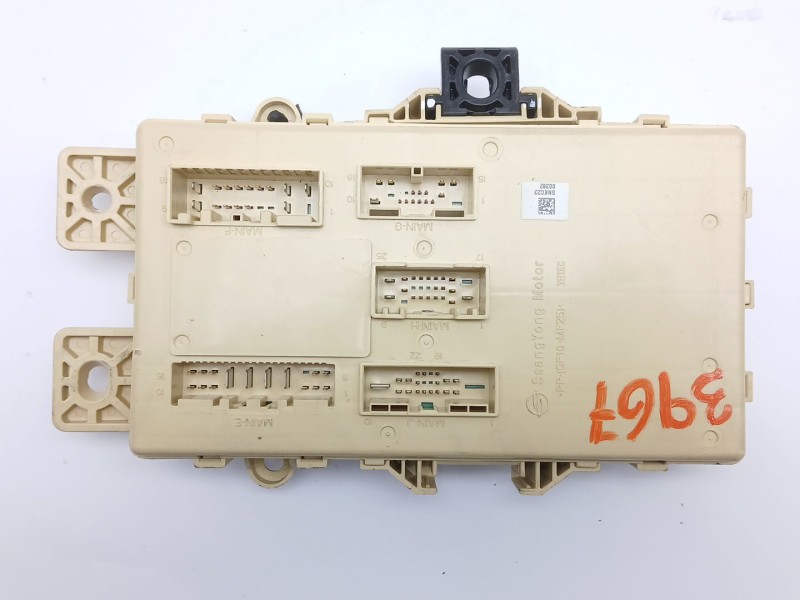 Recambio de caja reles / fusibles para ssangyong korando (c300) 1.5 referencia OEM IAM 8219037230  